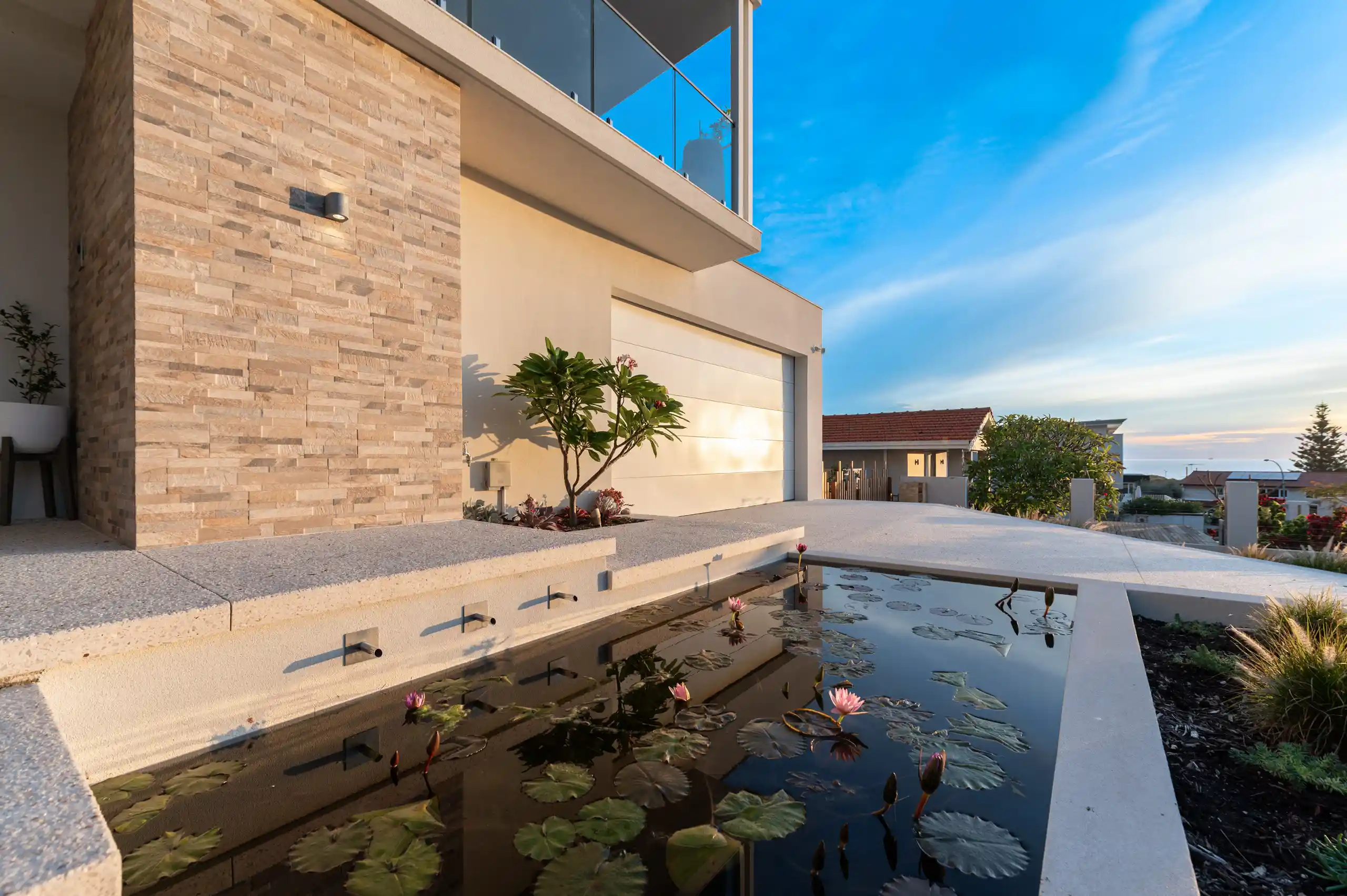 21 Dilkara Way, City Beach 3